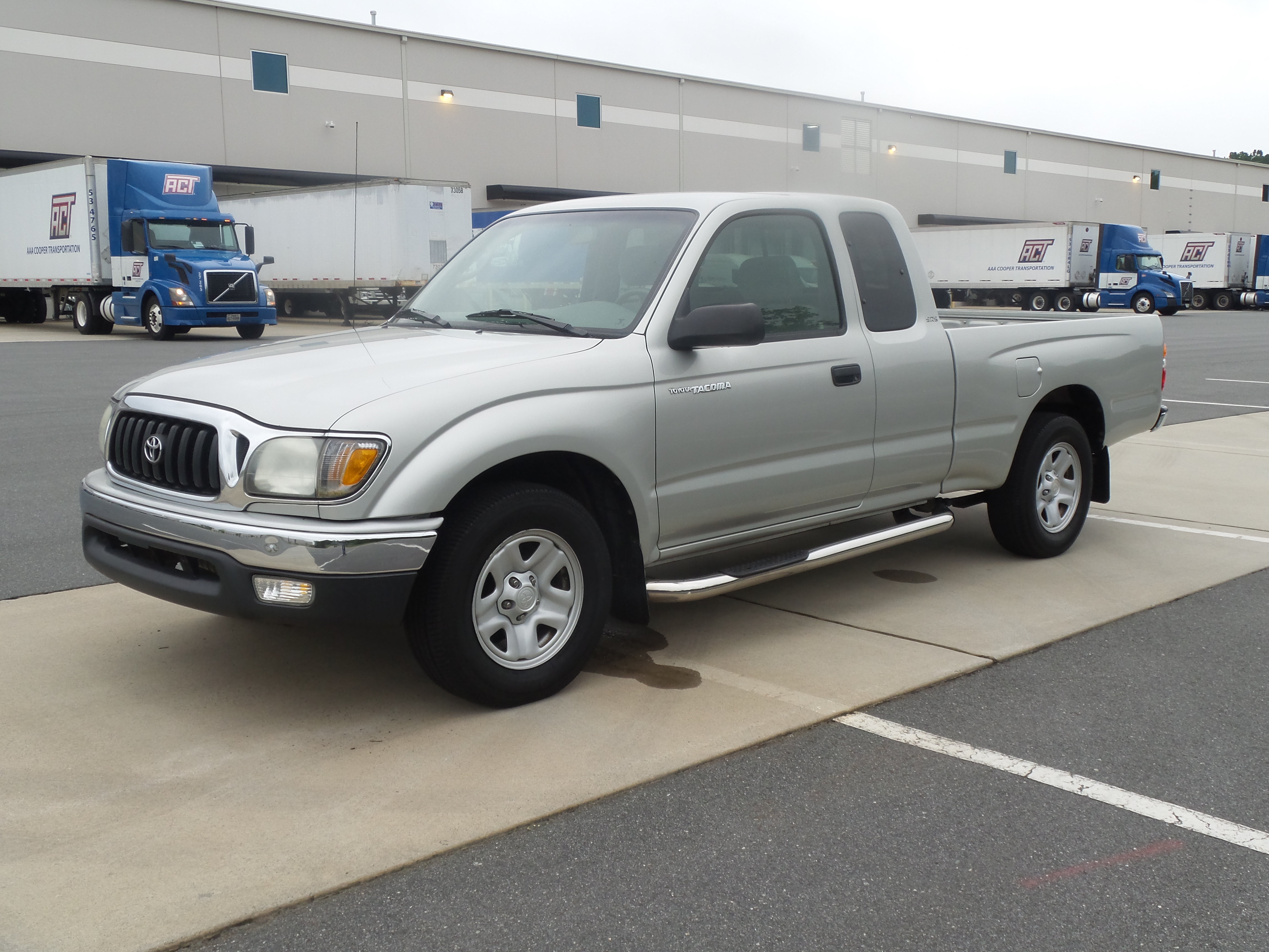 Used 2004 Toyota Tacoma 2WD Xtracab image 6
