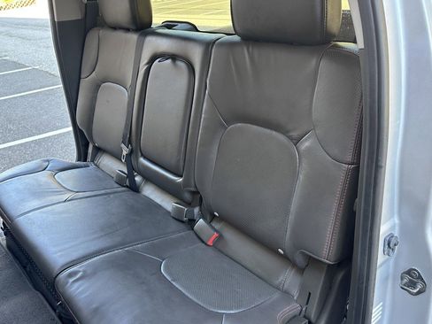 Used 2012 Nissan Frontier PRO-4X w/ Pro-4x Luxury Pkg AWD/4WD image 23