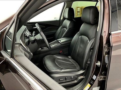 Used 2020 Buick Envision Essence image 32