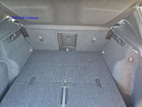 Certified 2025 Volvo XC40 B5 Plus image 20