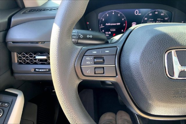 Used 2024 Honda Accord EX image 18