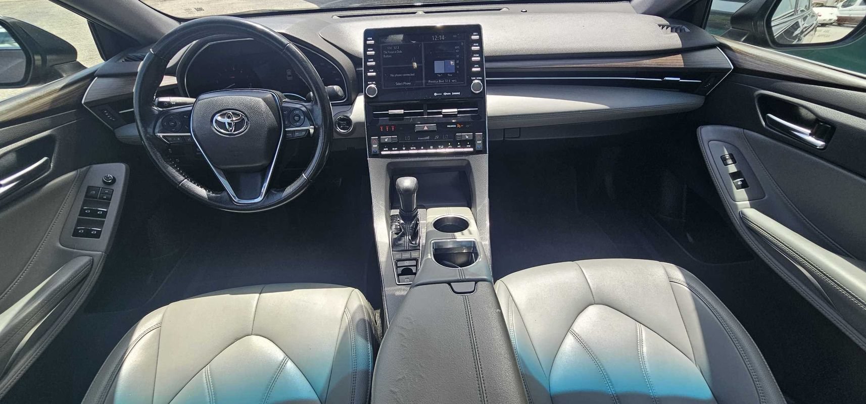Used 2019 Toyota Avalon XLE w/ Moonroof Package FWD image 24