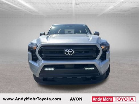 Used 2025 Toyota Tacoma SR5 AWD/4WD image 3