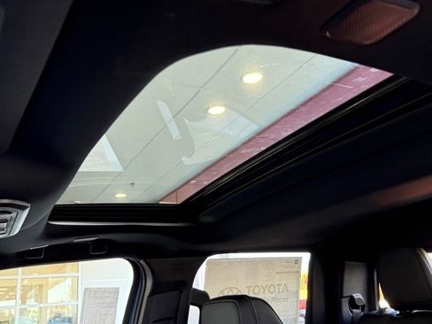 New 2026 Toyota Tacoma TRD Off-Road image 19