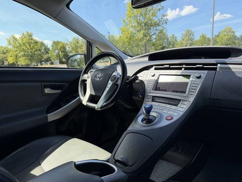 Used 2012 Toyota Prius Prime Advanced FWD image 26
