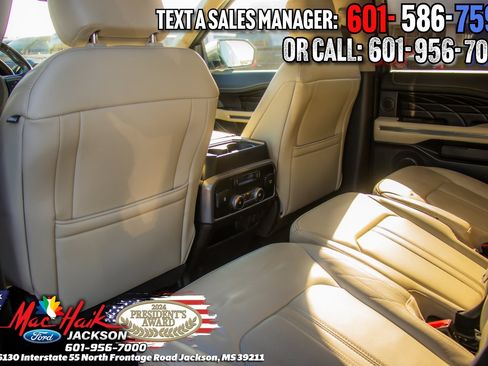 Certified 2019 Ford Expedition Platinum image 11
