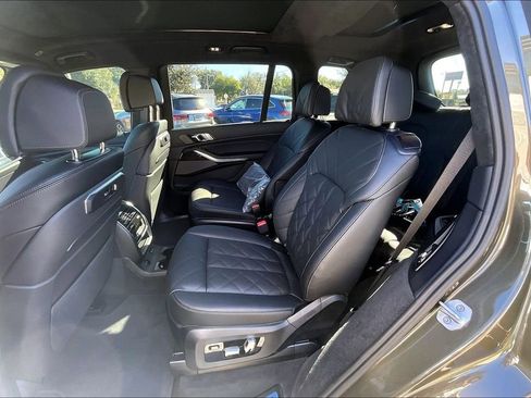 New 2026 BMW X7 xDrive40i w/ M Sport Package image 23