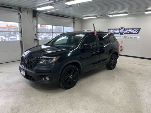 Used 2019 Honda Passport Sport image 1