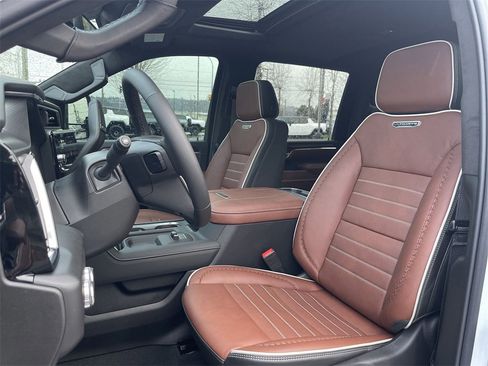 New 2026 GMC Sierra 3500 Denali Ultimate image 20