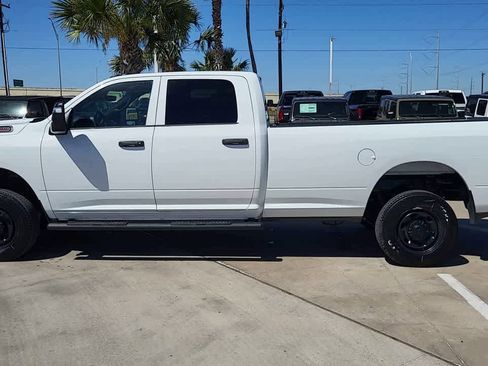 New 2026 RAM 2500 Tradesman AWD/4WD image 5