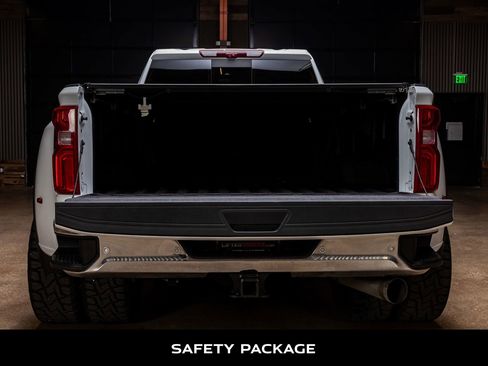 Used 2025 Chevrolet Silverado 3500 LTZ w/ LTZ Plus Package image 8