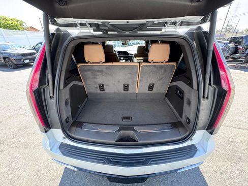 Used 2023 Cadillac Escalade Premium Luxury w/ LPO, Floor Liner Package RWD image 7