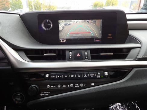 Used 2020 Lexus ES 350 F Sport image 24