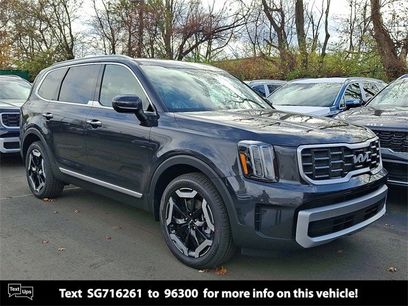 New 2025 Kia Telluride S