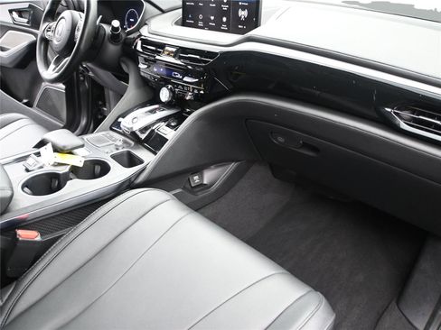 Certified 2024 Acura MDX SH-AWD image 15