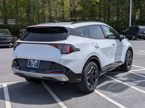 New 2026 Kia Sportage SX FWD image 3