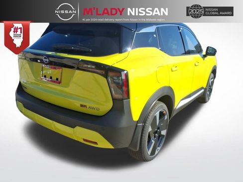 New 2026 Nissan Kicks SR w/ SR Premium Package image 7