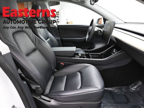 Used 2020 Tesla Model Y Long Range image 18