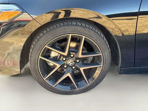 Used 2025 Honda Civic Sport Touring image 29