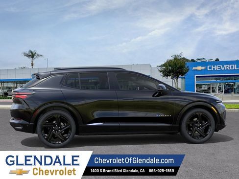 New 2026 Chevrolet Equinox EV RS w/ LPO, All-Weather Mat Package FWD image 5