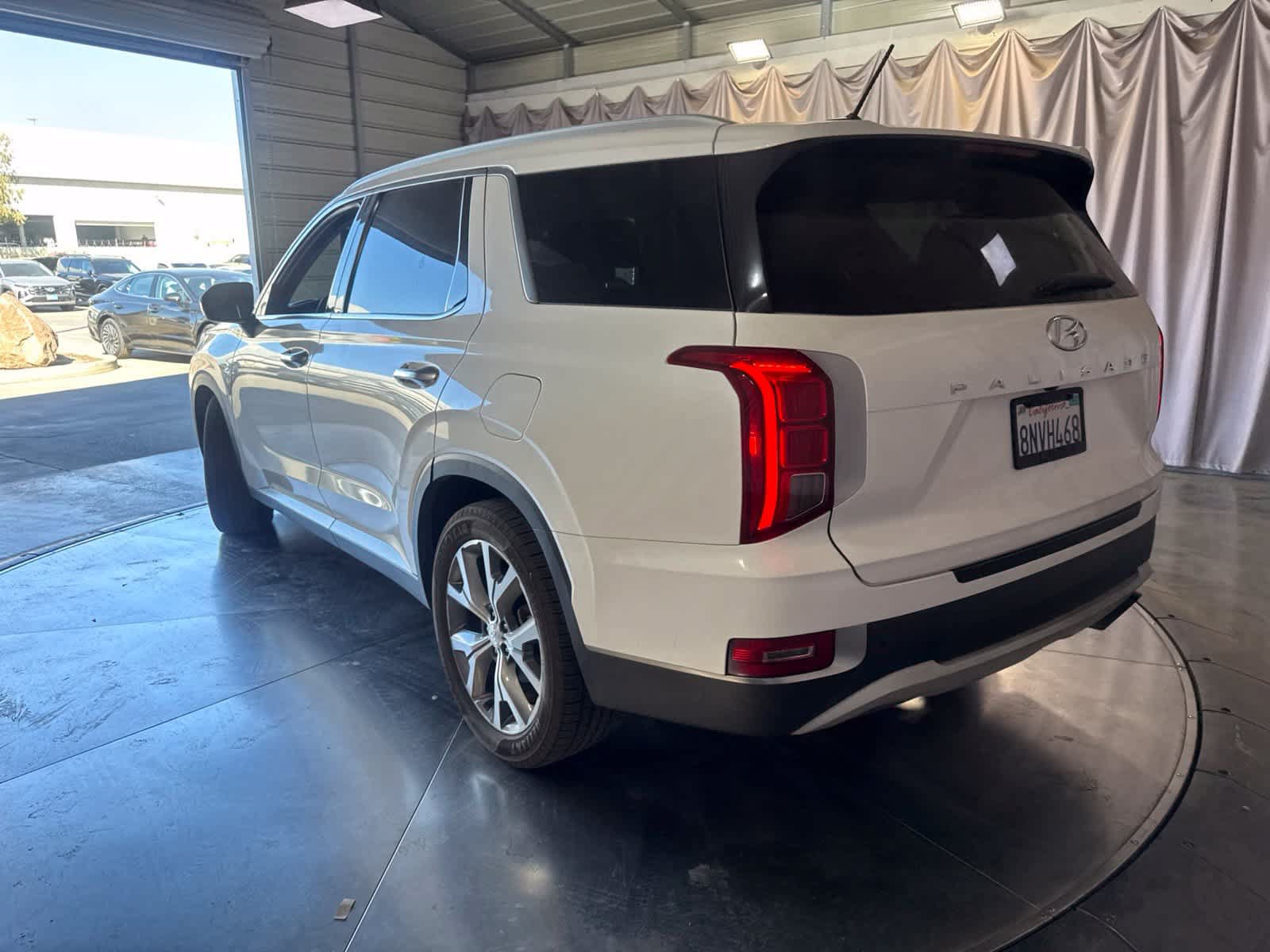 Used 2020 Hyundai Palisade SEL w/ Convenience Package FWD image 7
