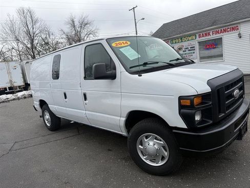 Used 2014 Ford E-250 and Econoline 250 w/ Power Group image 39