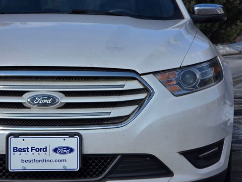 Used 2017 Ford Taurus Limited w/ Driver Assist Package image 3
