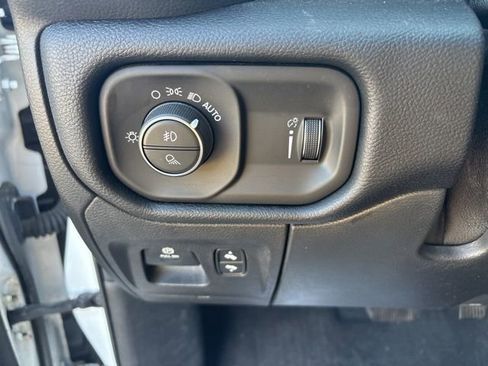 Used 2021 RAM 1500 Big Horn image 23