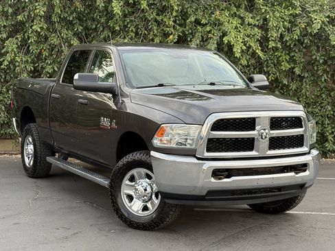 Used 2018 RAM 2500 Tradesman w/ Chrome Appearance Group AWD/4WD image 1