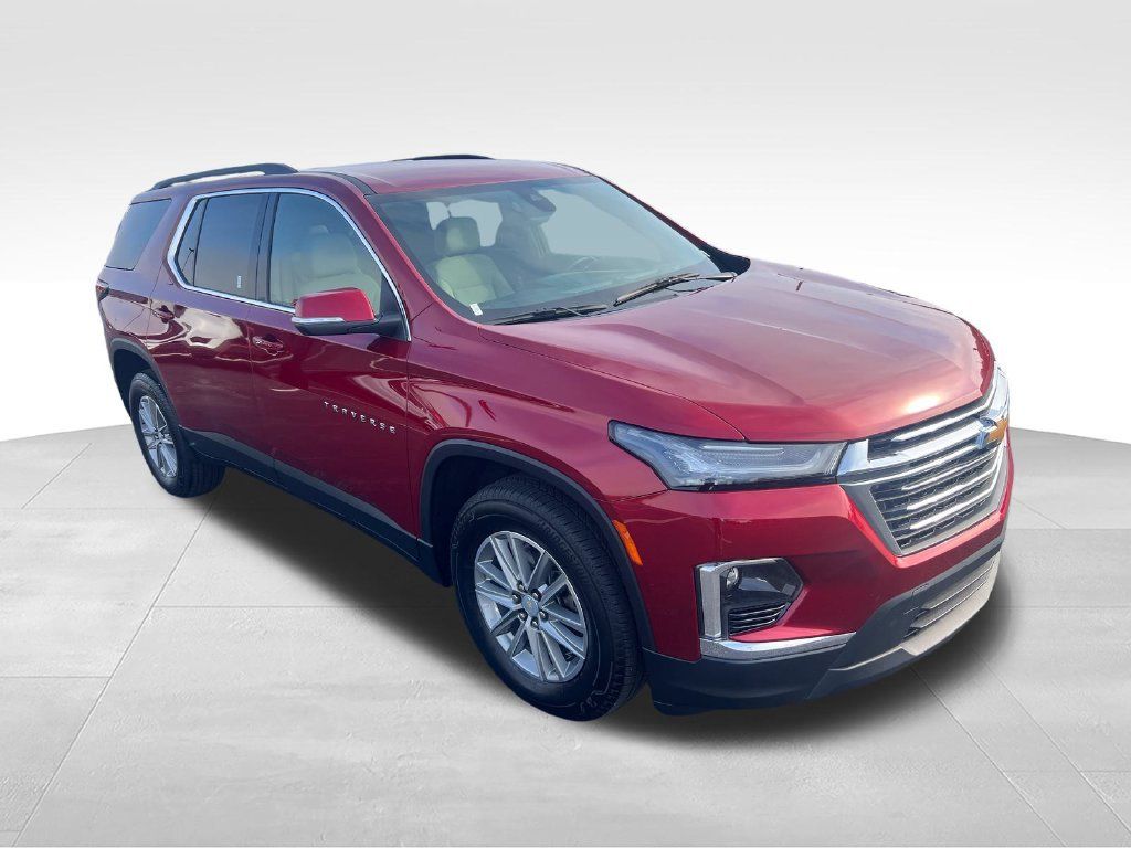 Used 2023 Chevrolet Traverse LT FWD image 7