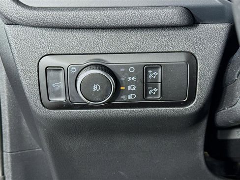 Used 2025 Ford Escape ST-Line Select AWD/4WD image 11
