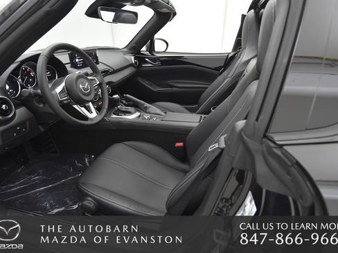 Used 2025 MAZDA MX-5 Miata RF Grand Touring RWD image 23