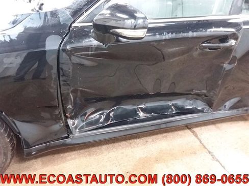 Used 2009 Lexus IS 350 w/ Premium Pkg image 17