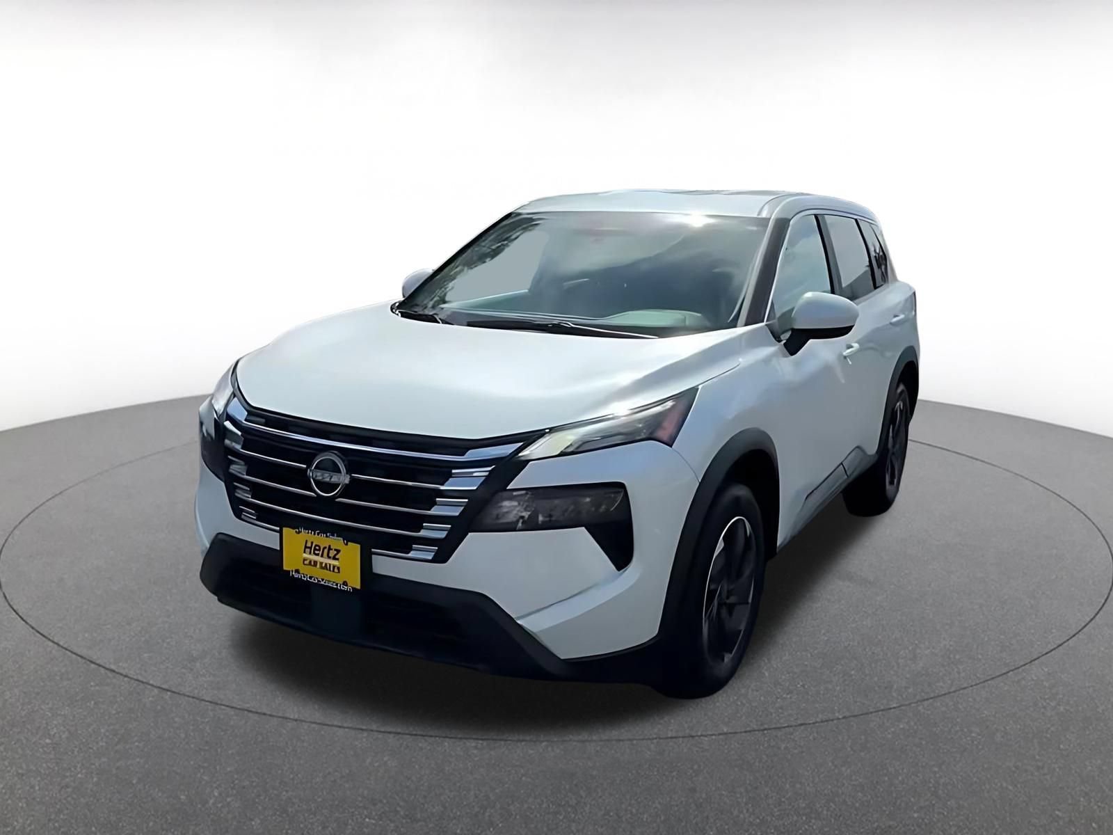 Used 2025 Nissan Rogue SV AWD/4WD image 6