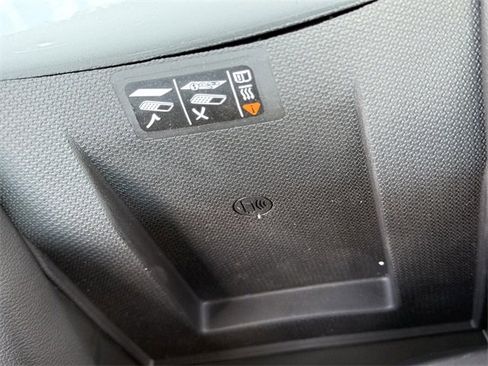 New 2026 Chevrolet Blazer LT image 19