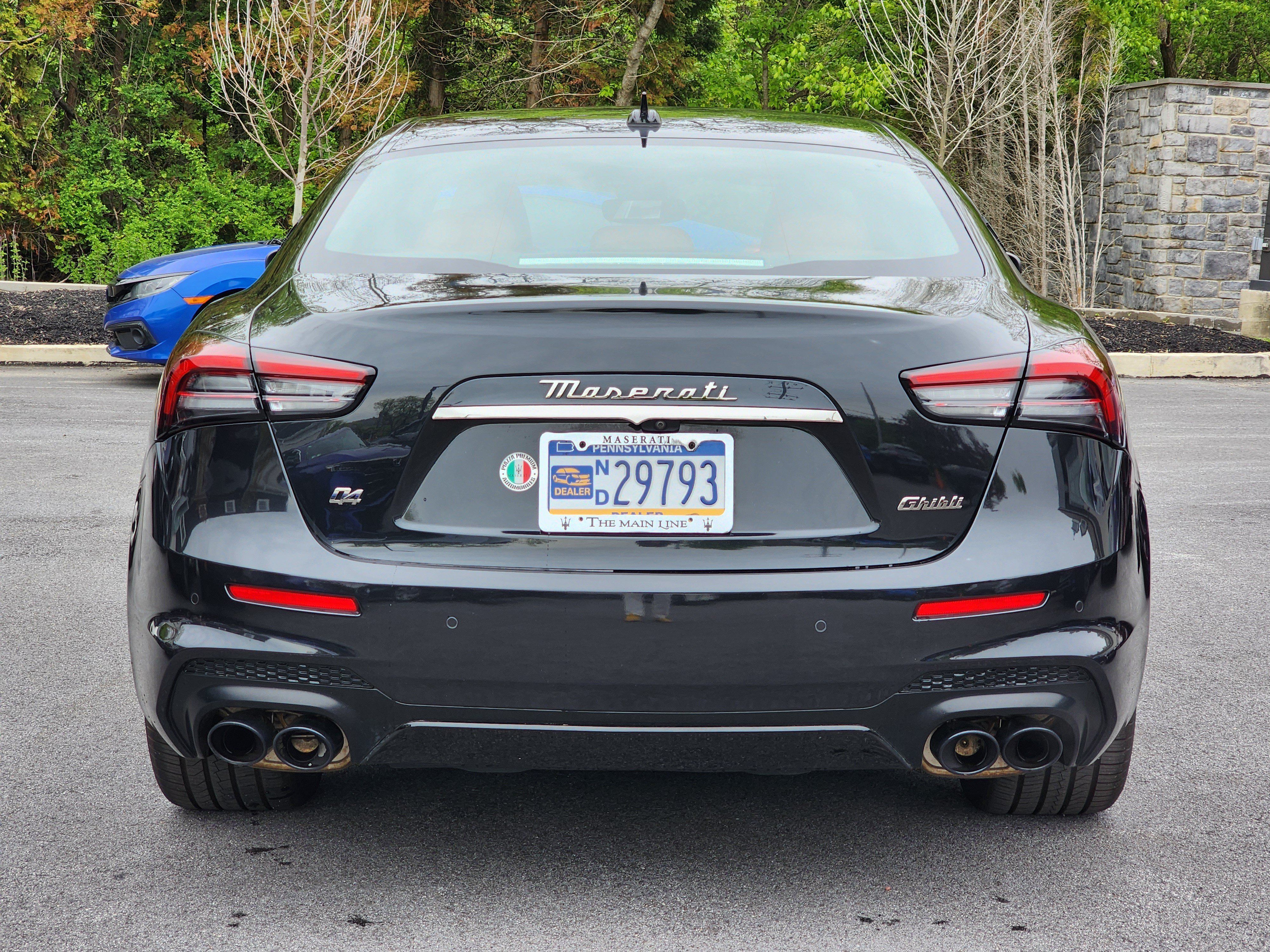 Used 2022 Maserati Ghibli Modena Q4 AWD/4WD image 4