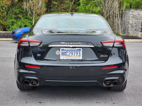 Used 2022 Maserati Ghibli Modena Q4 AWD/4WD image 4