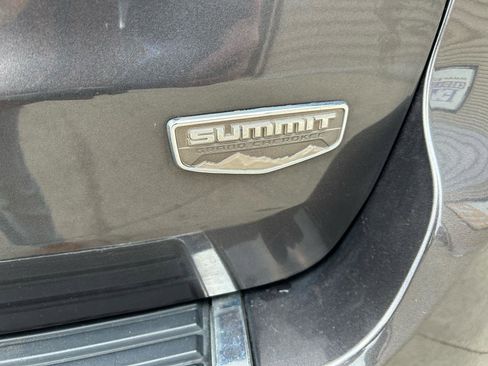 Used 2015 Jeep Grand Cherokee Summit image 9