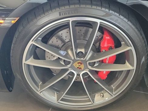 Used 2024 Porsche 911 Carrera S RWD image 10