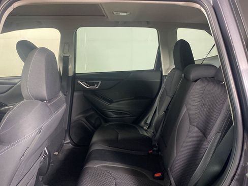 Used 2023 Subaru Forester Premium AWD/4WD image 14