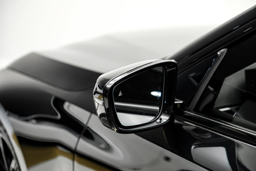 Used 2023 BMW M2 w/ Carbon Package RWD image 44