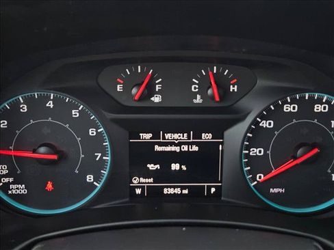 Used 2021 Chevrolet Equinox LS w/ LS Convenience Package FWD image 11