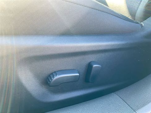 New 2025 Nissan Altima 2.5 SV image 12