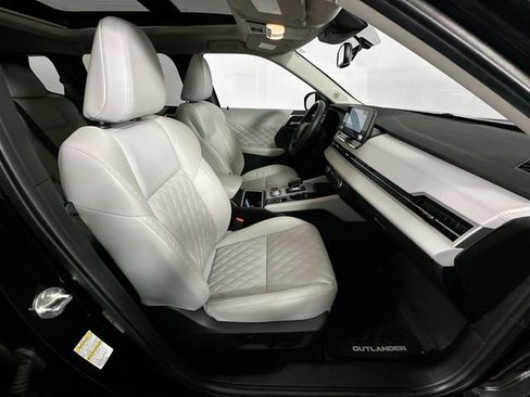 Used 2023 Mitsubishi Outlander SEL AWD/4WD image 28