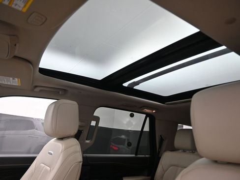 Used 2018 Ford Expedition Platinum image 12