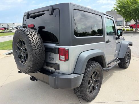 Used 2017 Jeep Wrangler Sport AWD/4WD image 11