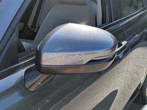 Certified 2024 Honda HR-V LX image 12