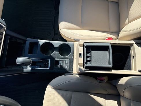 Used 2019 Subaru Outback 2.5i Limited image 26