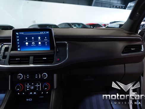 Used 2024 Chevrolet Tahoe Z71 AWD/4WD image 38