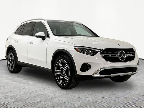 Certified 2026 Mercedes-Benz GLC 300 4MATIC image 3